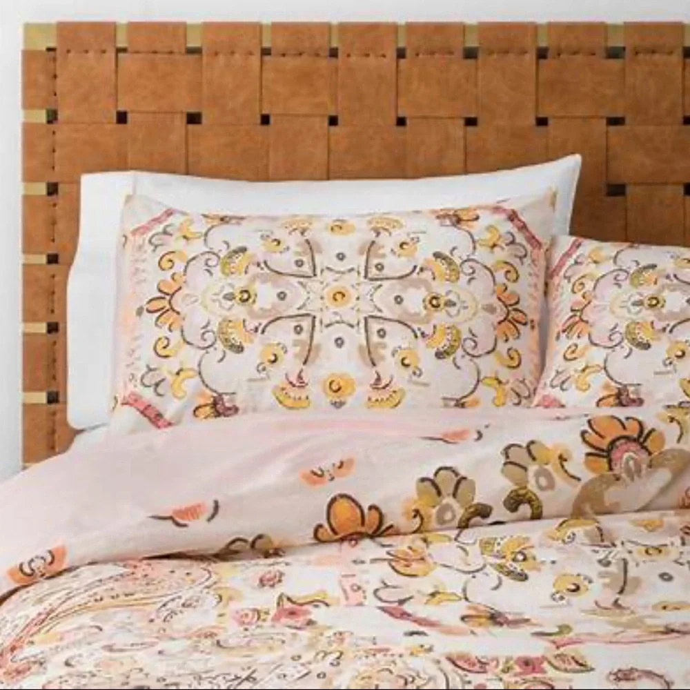 OpalHouse Desert Rose Medallion PinkTwin XL Comforter & Sham